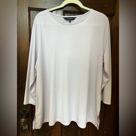 2X pale lavender tunic with sash, rarely worn - Picture 2 of 3